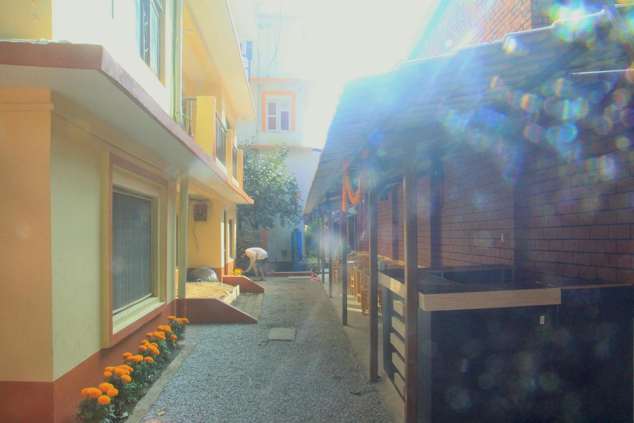 Kathmandu Village House Zewnętrze zdjęcie